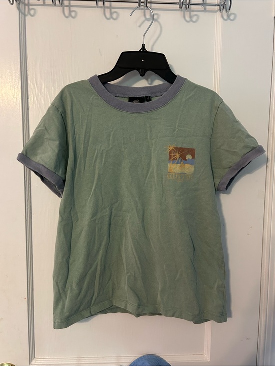 Ghanda Tops - Sage Green Ringer Tee with Sunset Graphic